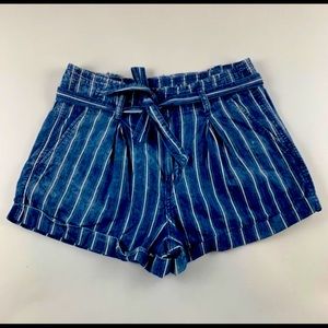 American Eagle Shorts Striped Belted Chambray 8